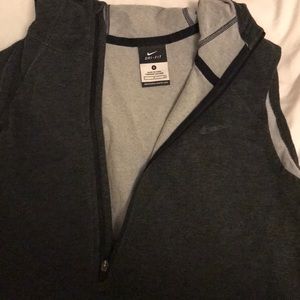 Nike vest
